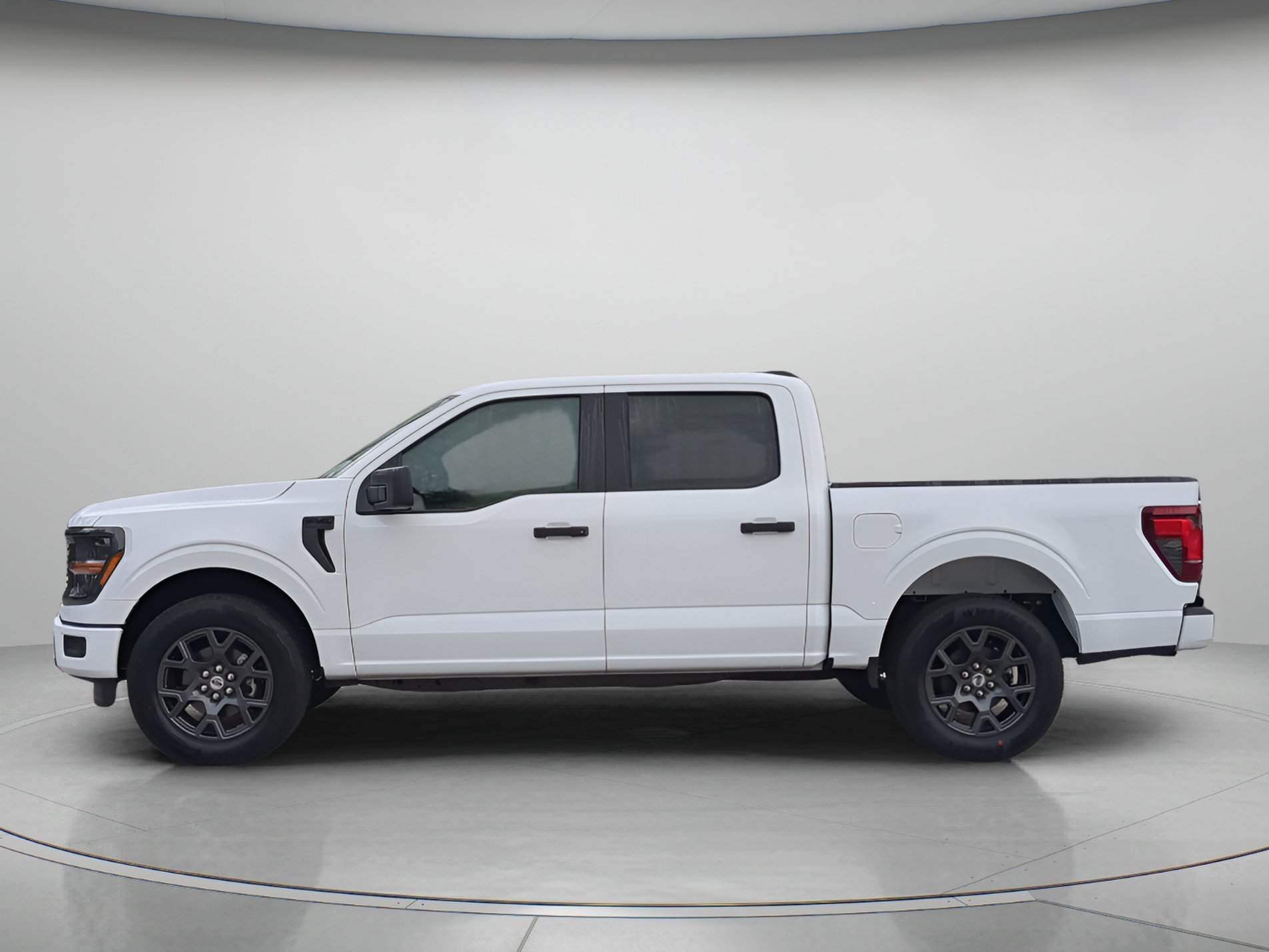 New 2026 Oxford White Ford STX® image 40
