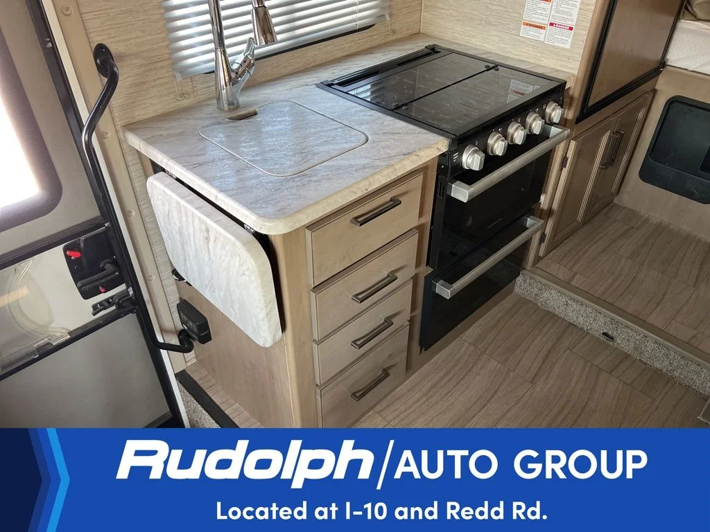 Used 2022 Oxford White Ford Base image 24