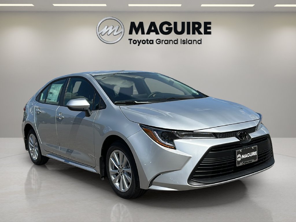 Used 2025 Silver Toyota LE image 6