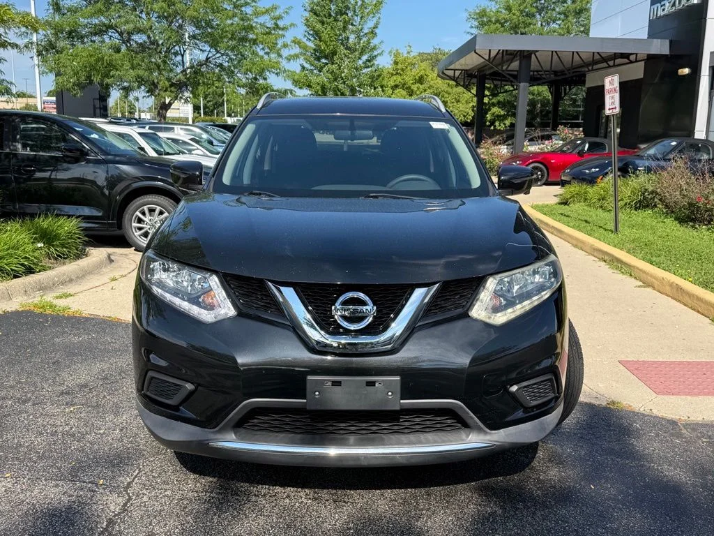 Used 2016 Black Nissan SV image 2