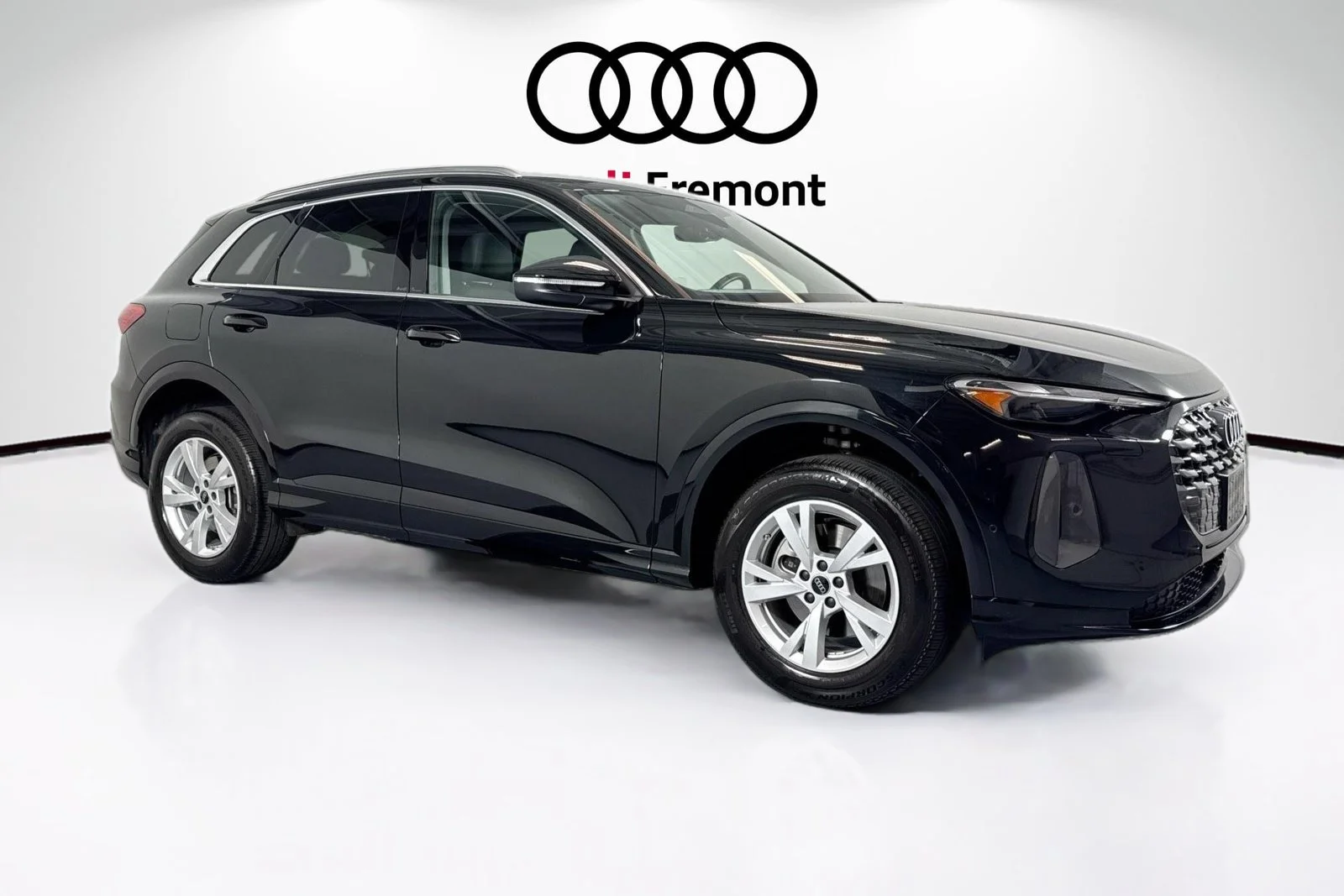Used 2025 Mythos Black Audi Premium image 3