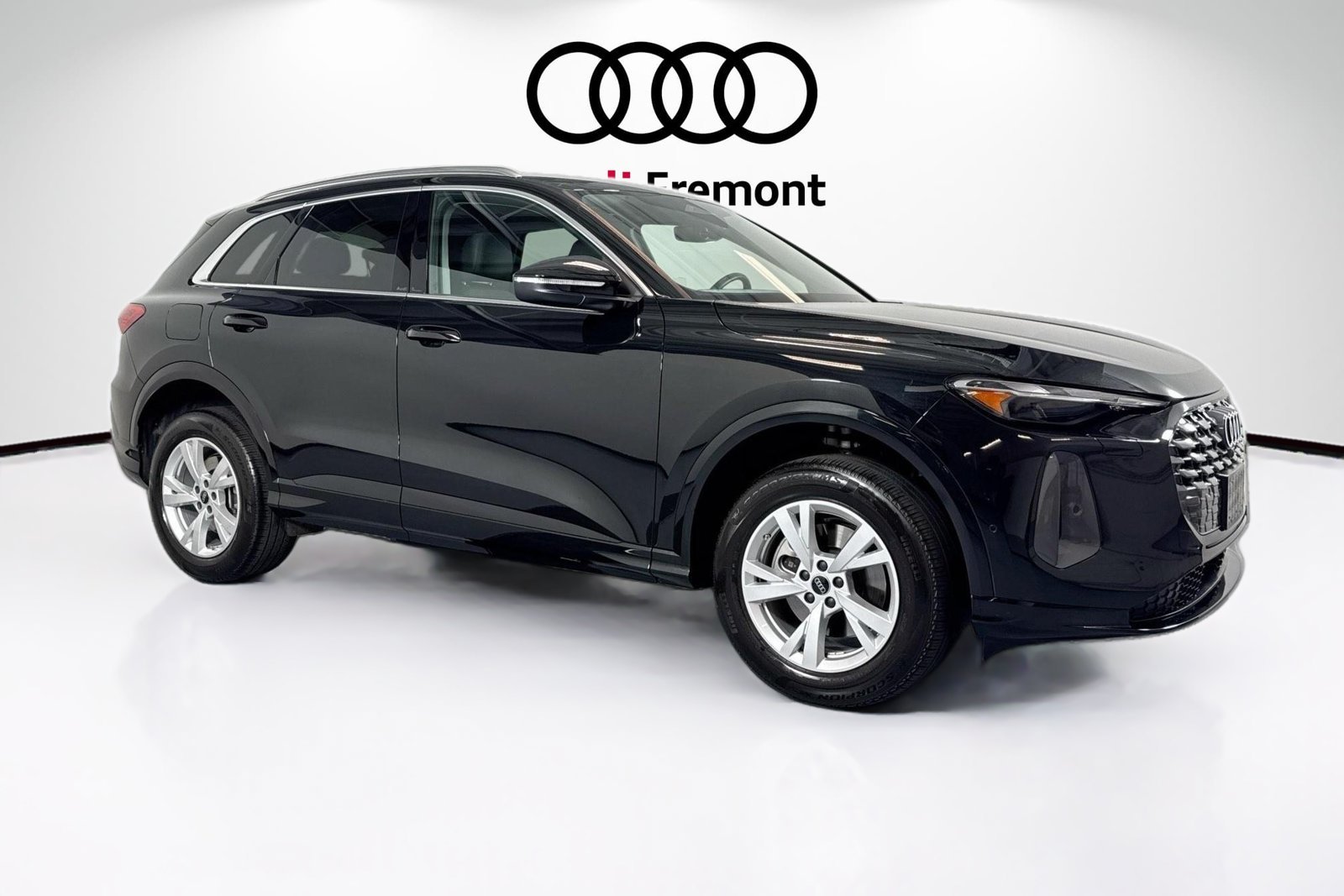 Used 2025 Mythos Black Audi Premium image 3