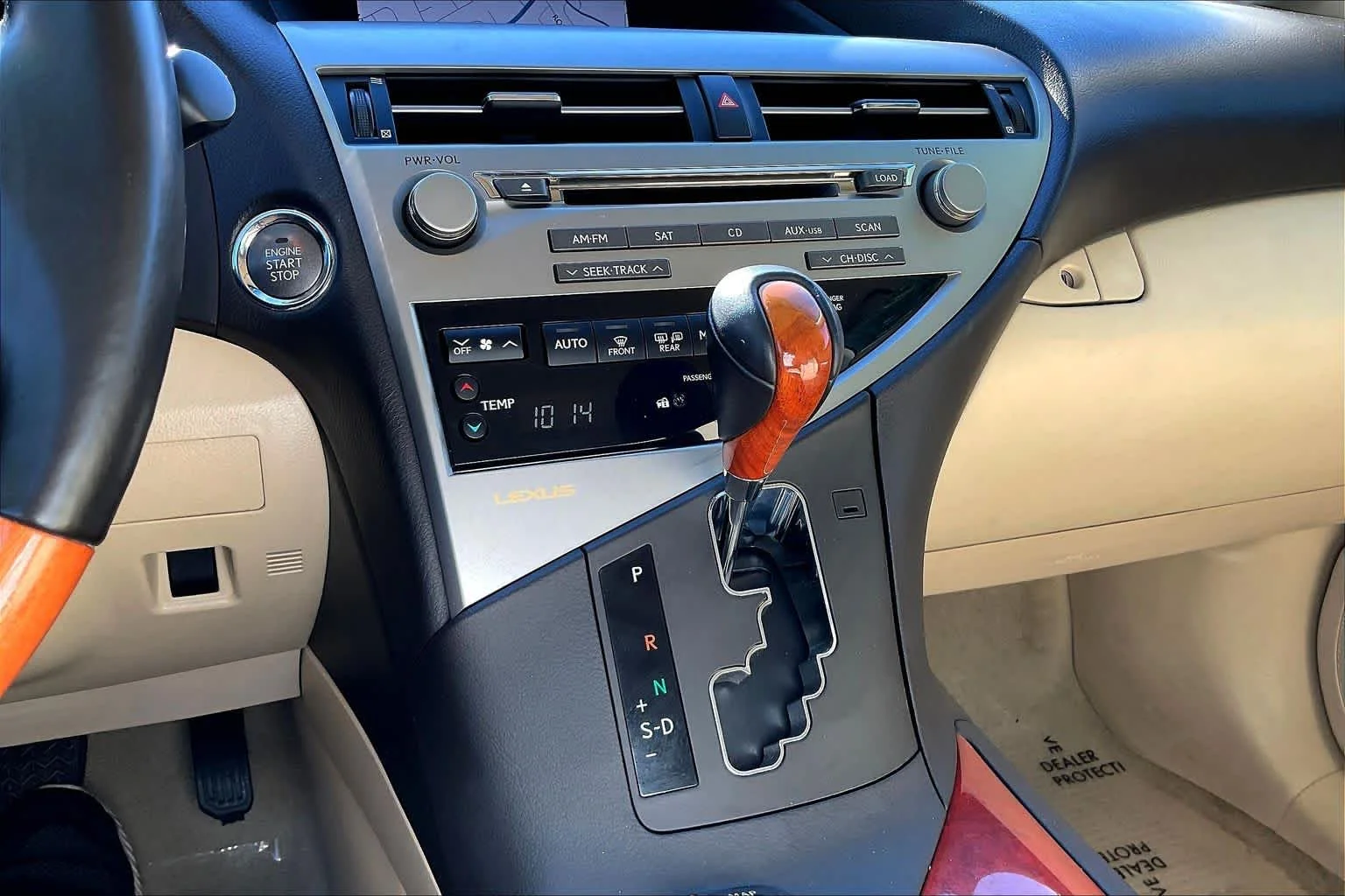 Used 2012 Satin Cashmere Metallic Lexus  image 33