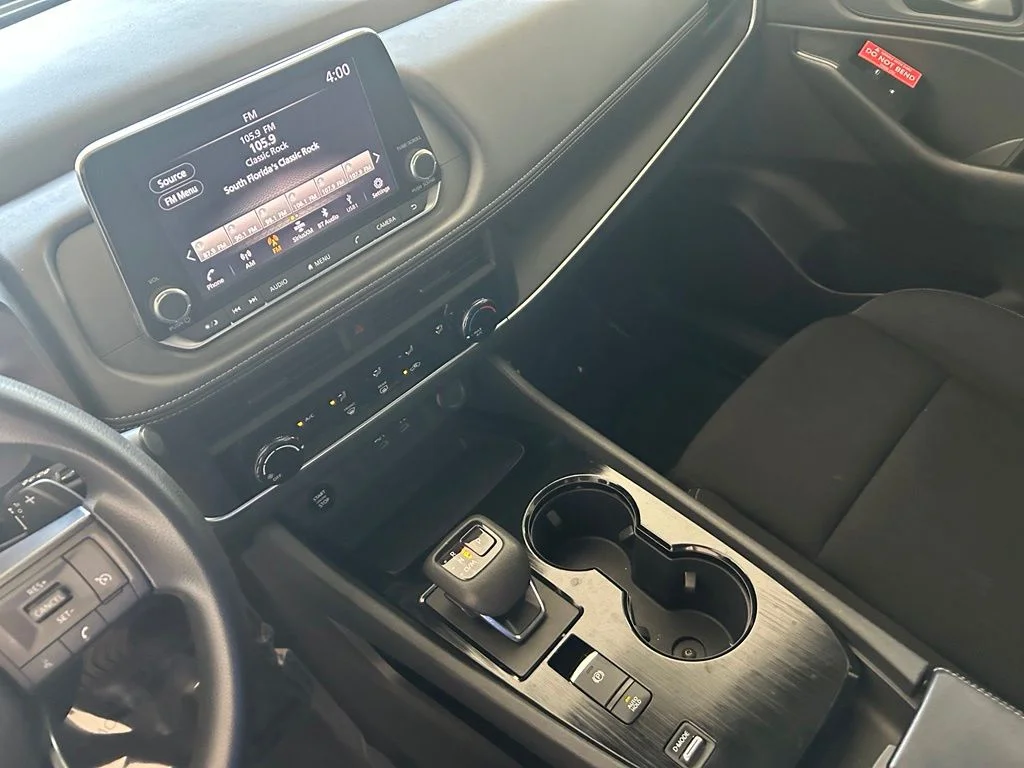 Used 2024 Gray Nissan S image 40