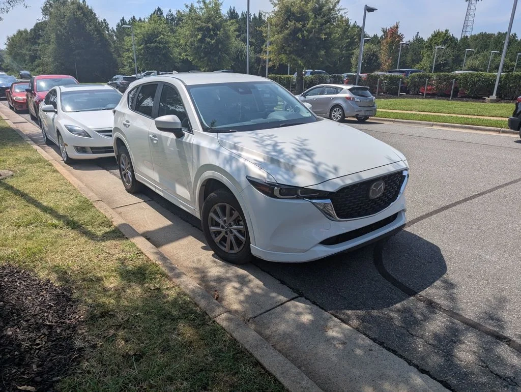 Certified Used 2024 White Metallic Mazda 2.5 S Select Package image 3