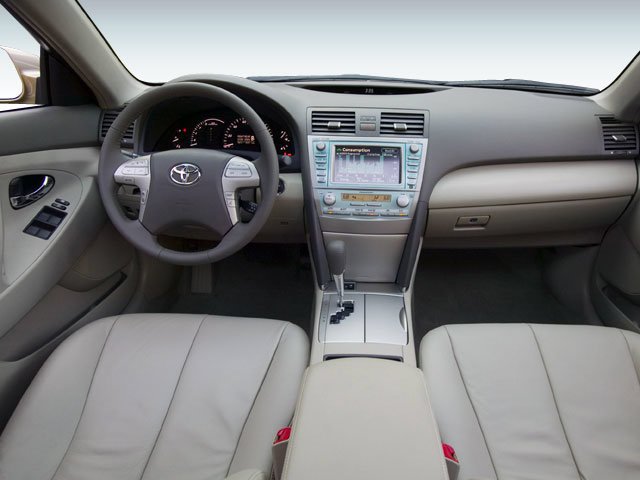 Used 2010 Gray Toyota  image 4