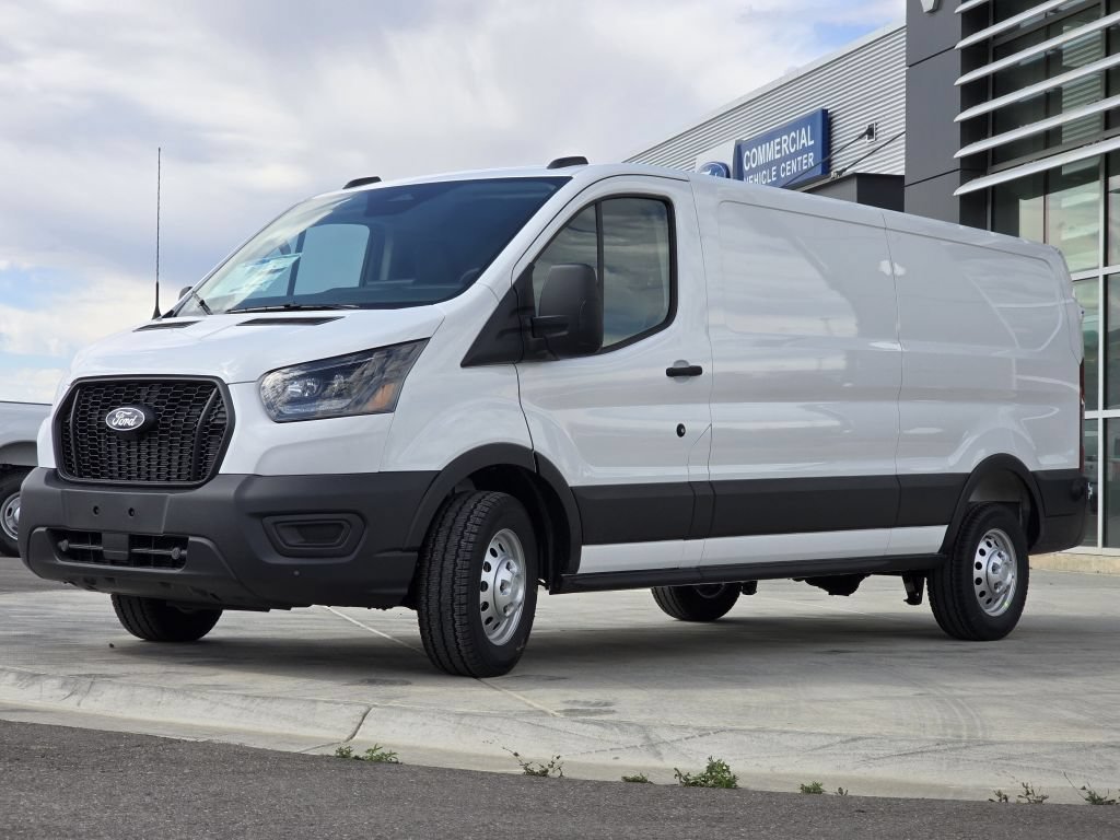 New 2026 Oxford White Ford Base image 18