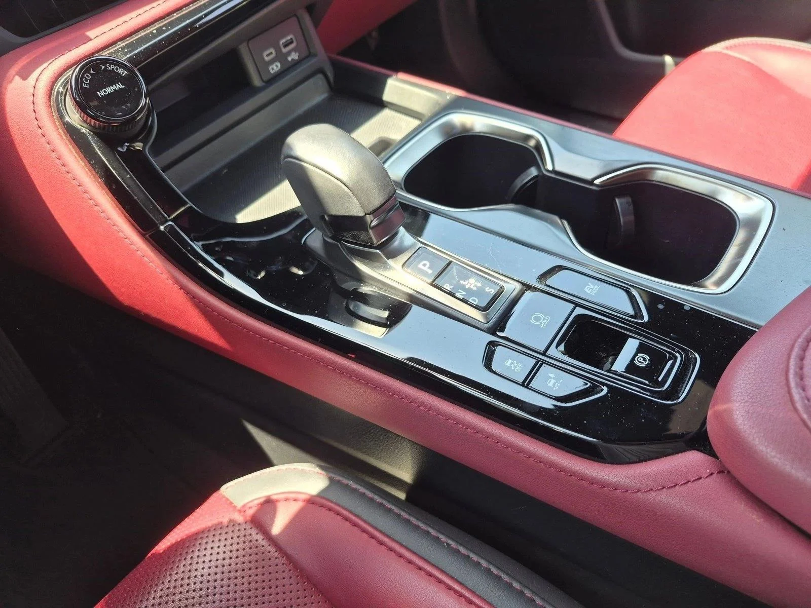 Certified Used 2024 Caviar Lexus AWD image 14