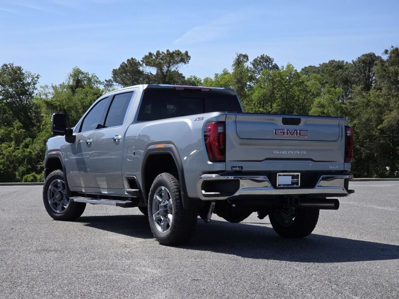 New 2026 Sterling Metallic GMC SLT image 20