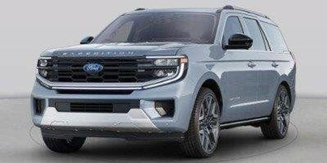 2027 Ford Expedition Active