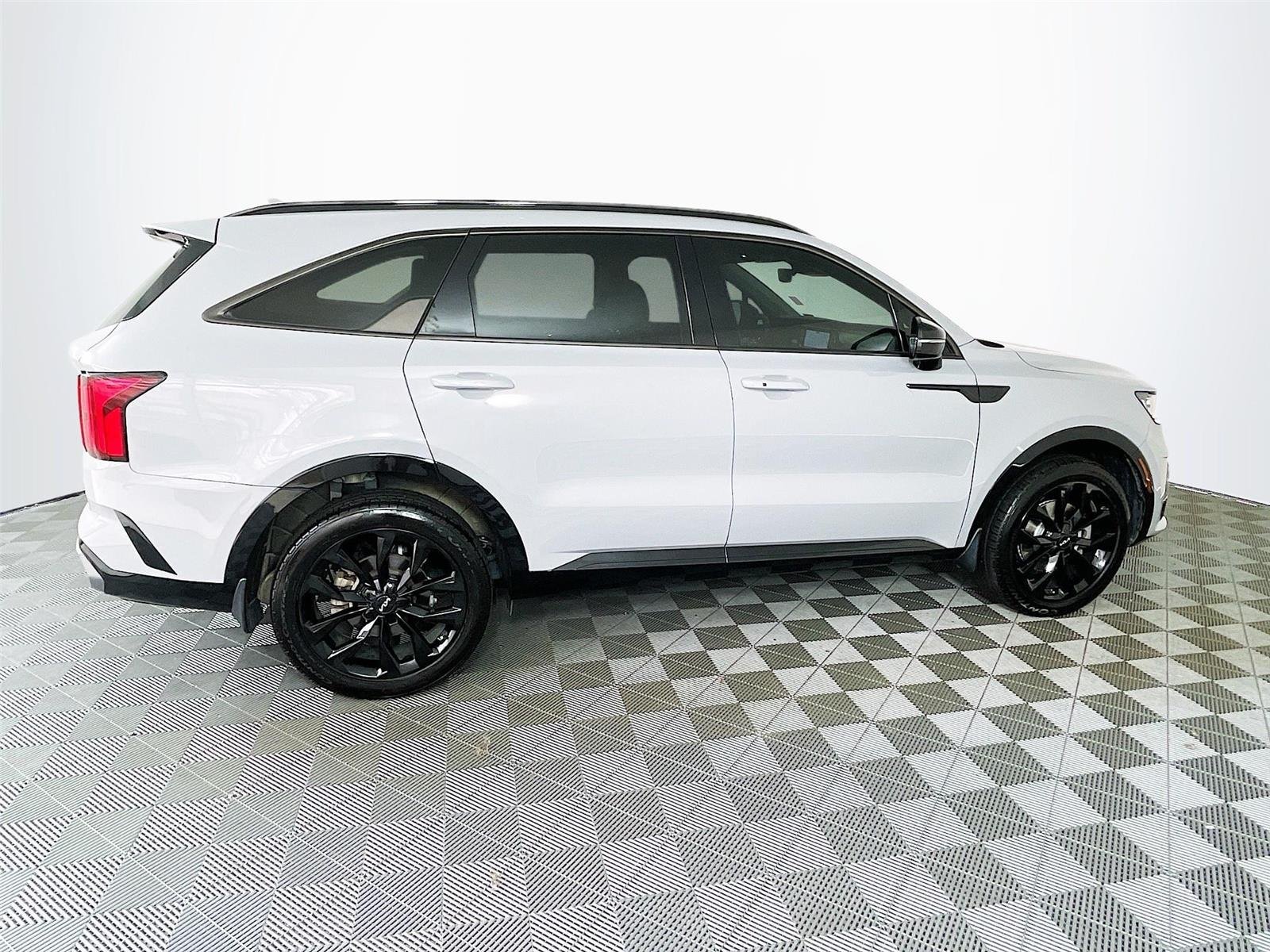 Used 2023 Gray Kia SX image 10
