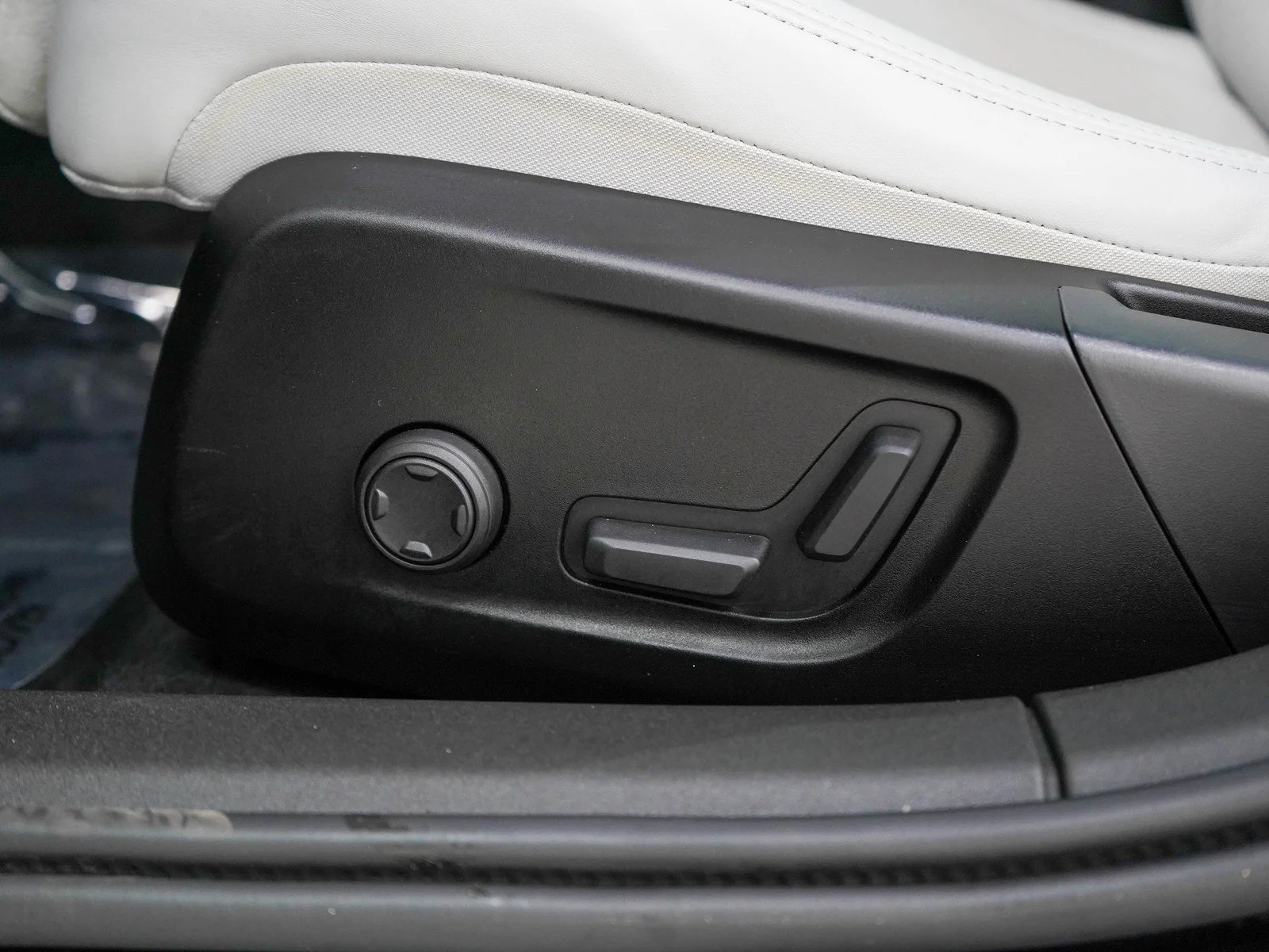 Used 2023 Black Polestar Plus image 25