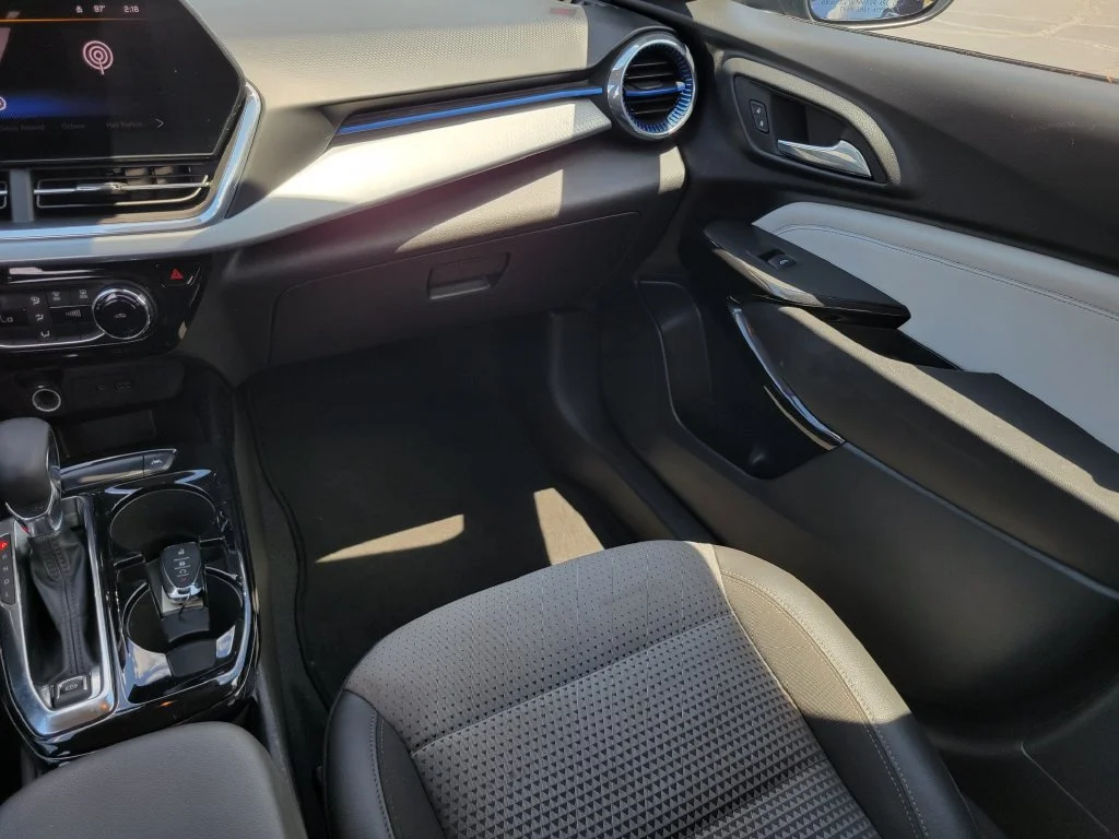 Used 2024 Blue Glow Metallic Chevrolet LT image 20