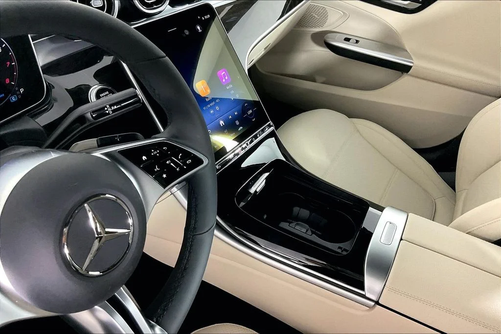 New 2026 White Mercedes-Benz C 300 image 8