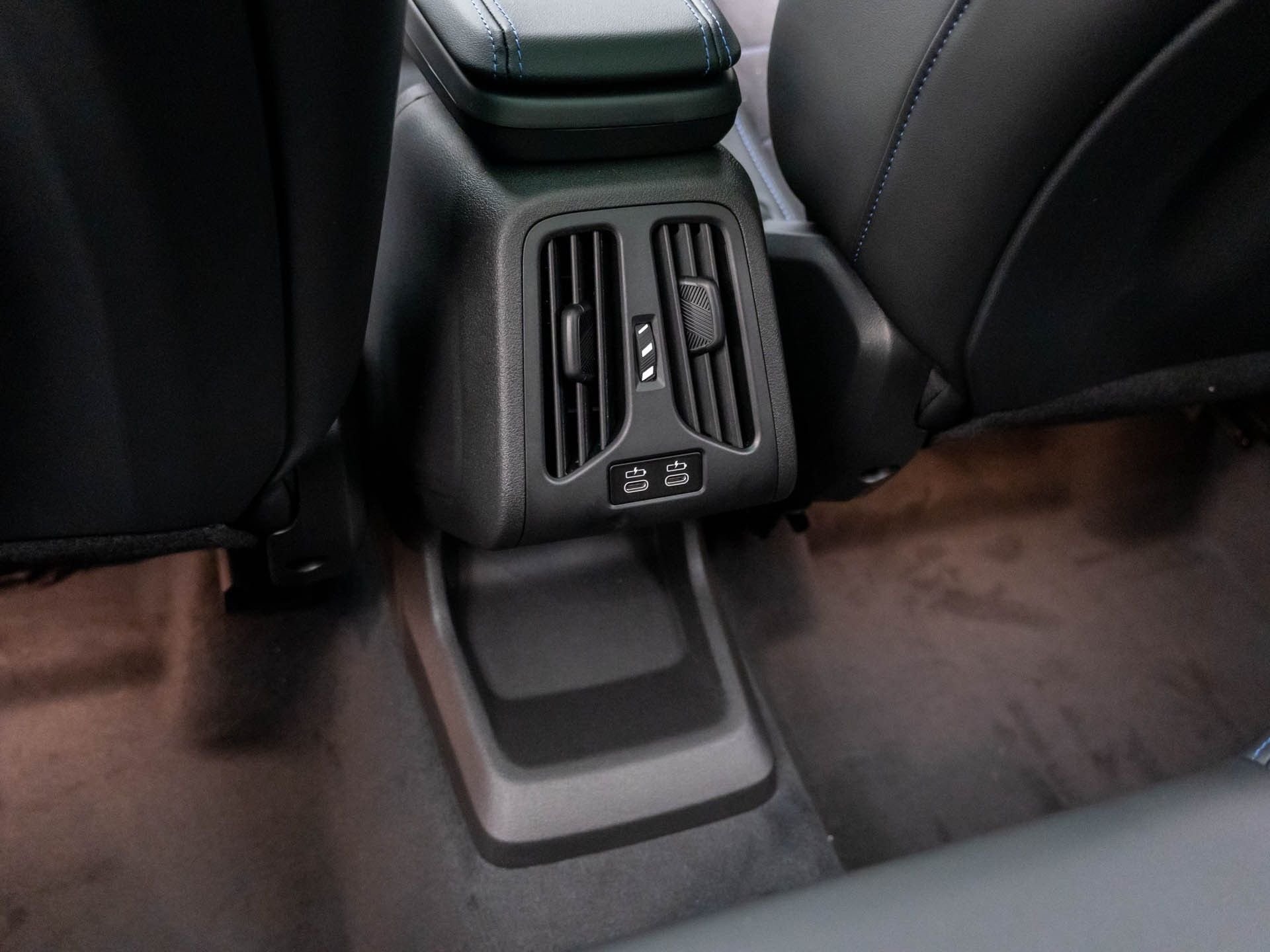 New 2026 Alpine White BMW xDrive28i image 20