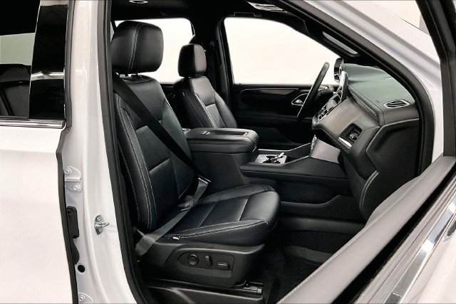 Used 2022 Summit White GMC SLE image 8