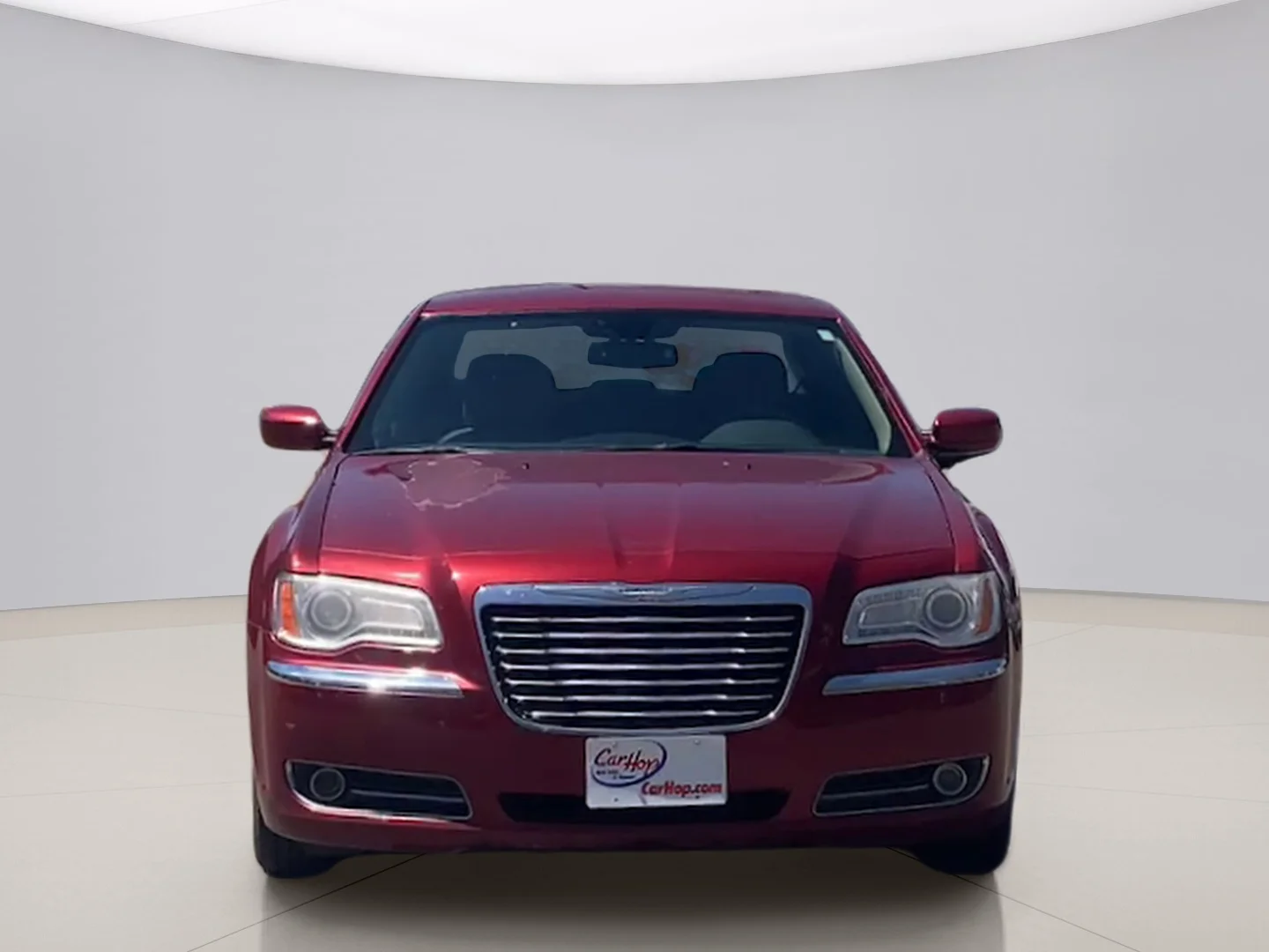 Used 2014 Red Chrysler RWD image 8