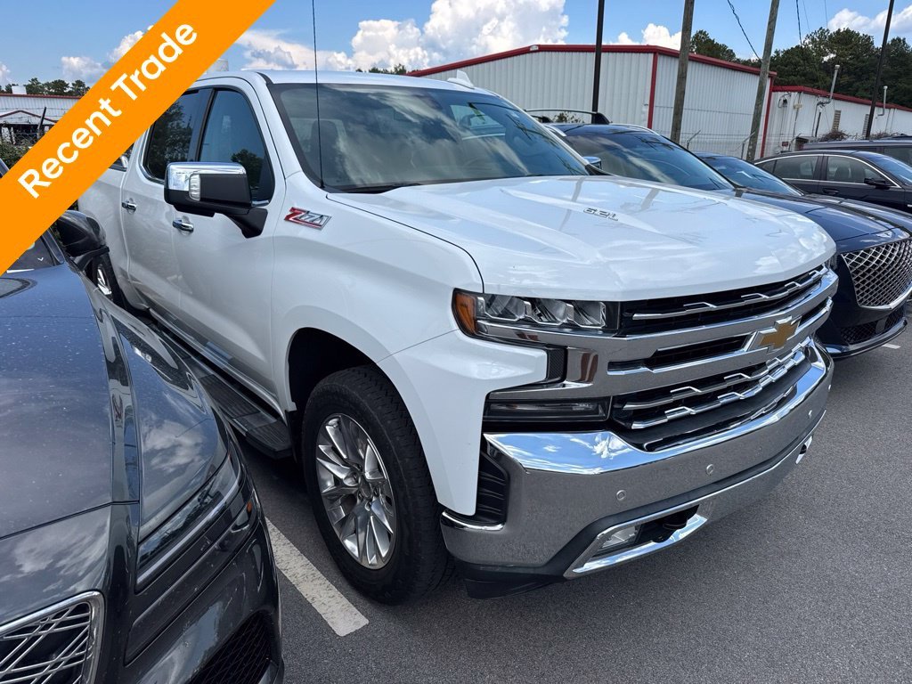 Used 2022 White Chevrolet LTZ image 2