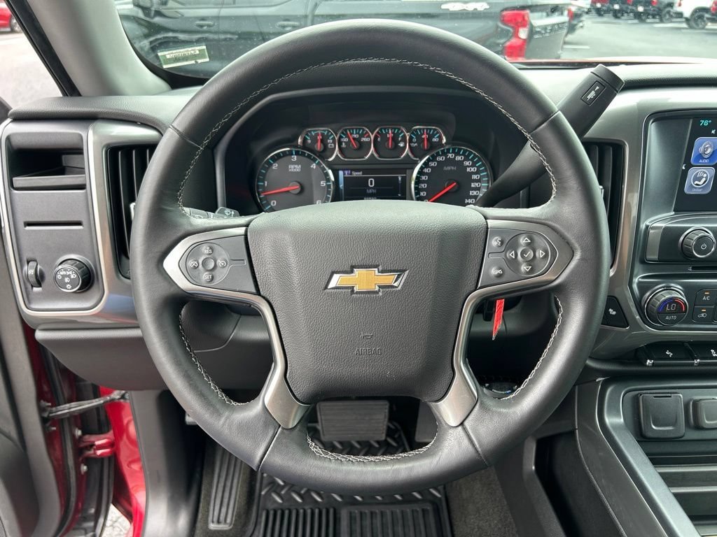 Used 2018 CAJUN RED TINTCOAT Chevrolet LT image 21