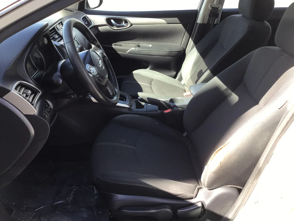 Used 2018 Brilliant Silver Nissan S image 12