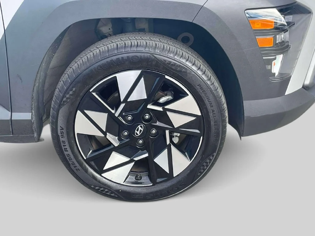 Certified Used 2024 Gray Hyundai SEL image 9