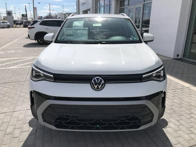 New 2026 Pure White Volkswagen SE image 3