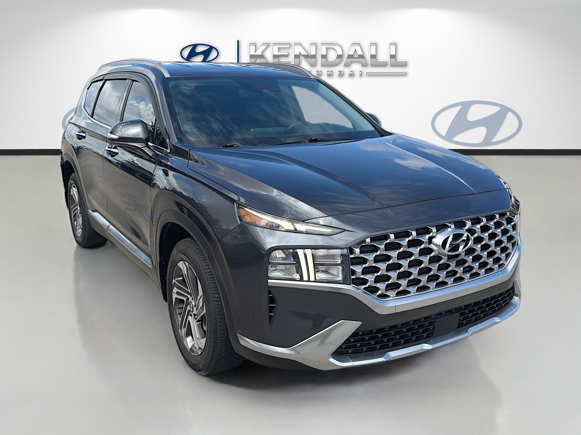 2021 Hyundai Santa Fe SEL 2.5's photo