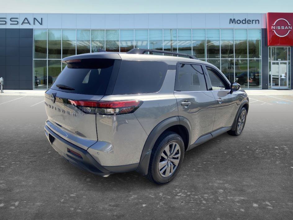 Certified Used 2026 Gun Metallic Nissan SV image 5
