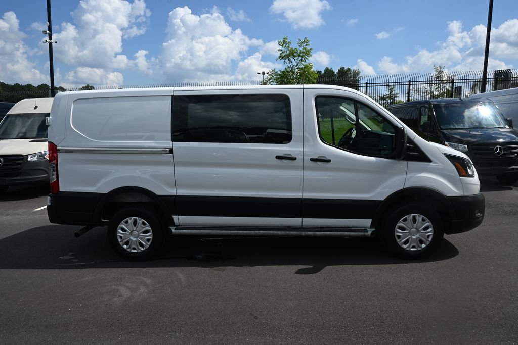 Used 2025 White Ford Base image 21