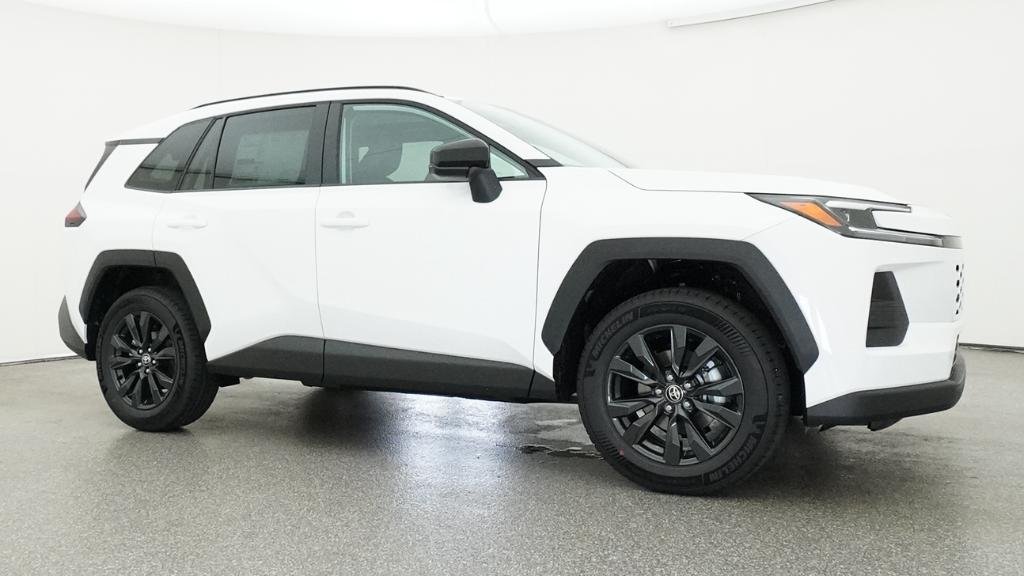 New 2026 Ice Cap Toyota XLE Premium image 8