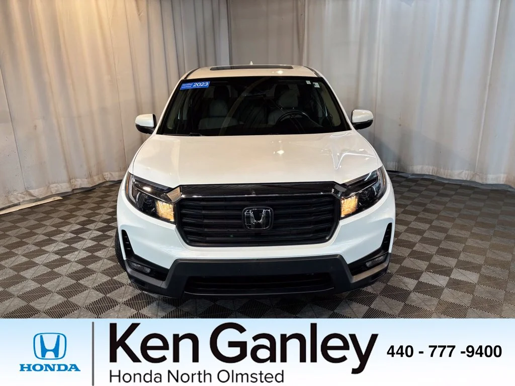 Certified Used 2023 Platinum White Pearl Honda AWD RTL image 1