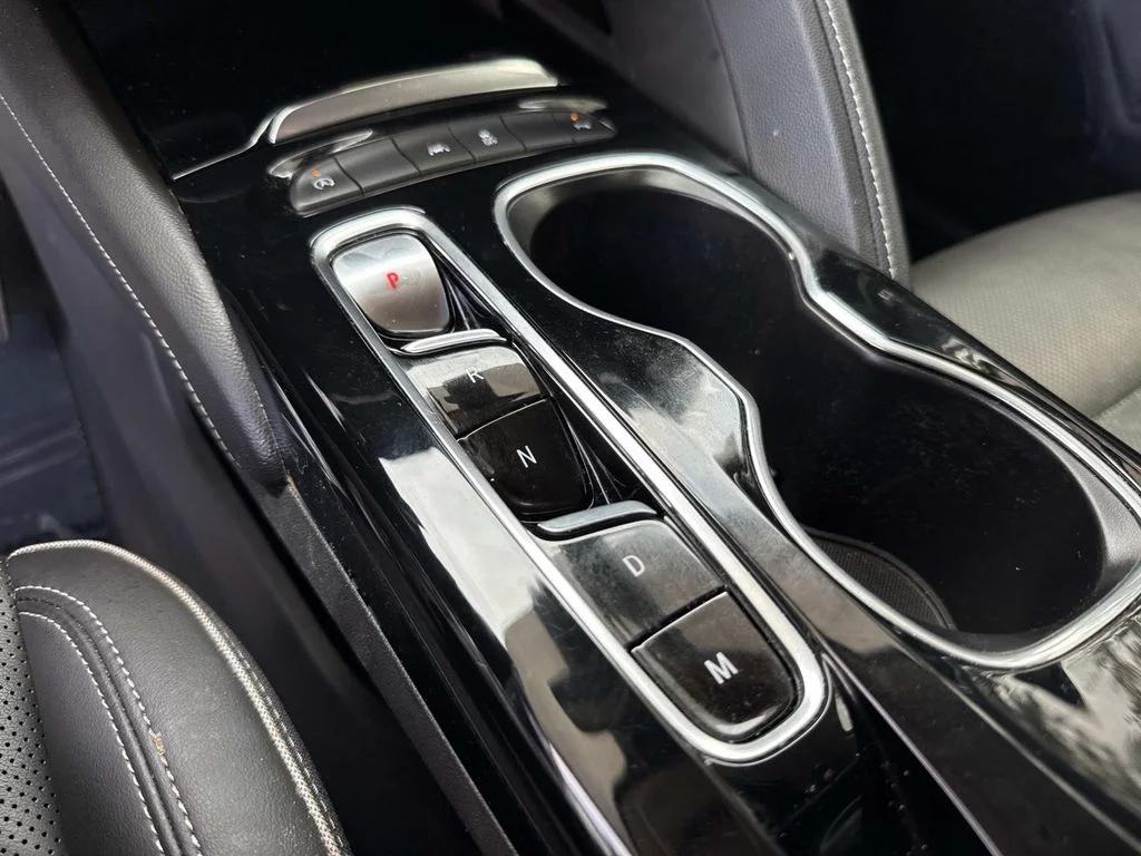 Used 2023 Gray Buick Essence image 32