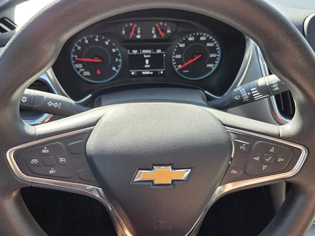 Used 2018 Silver Chevrolet LS image 21
