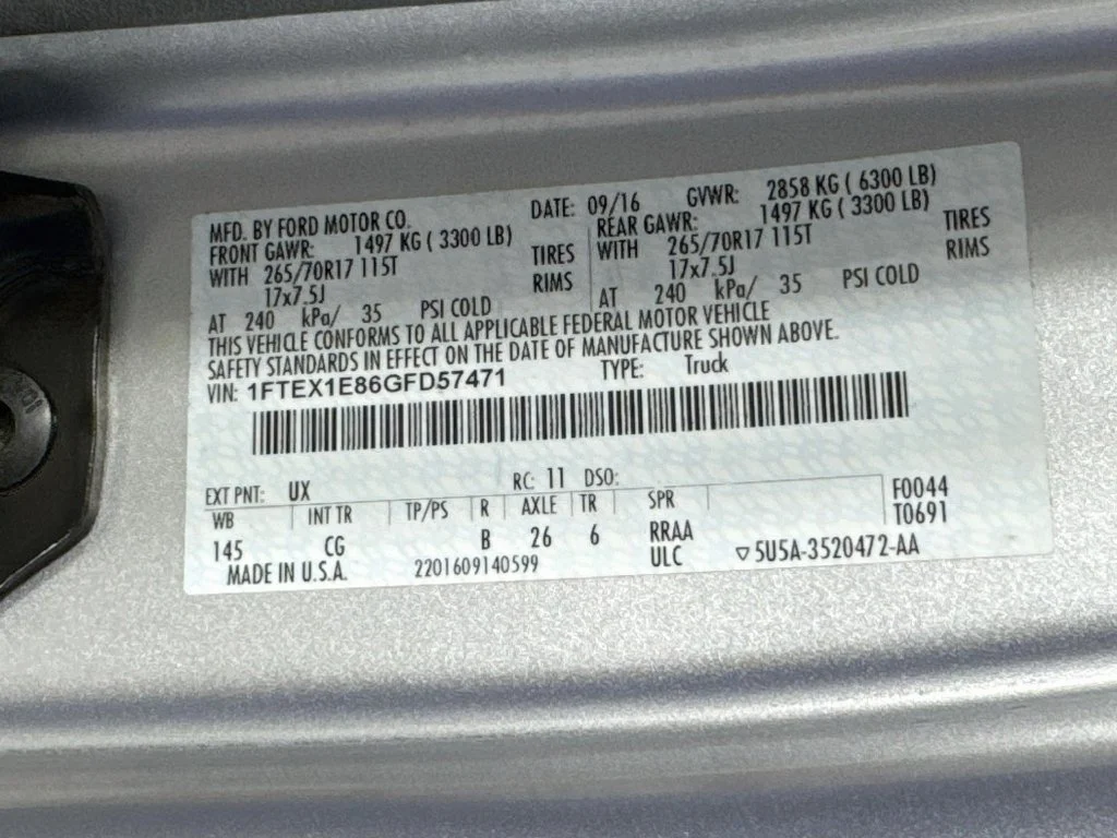 Used 2016 Silver Ford XL image 35