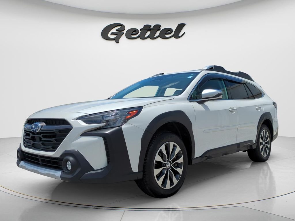 2024 Subaru Outback Touring's photo
