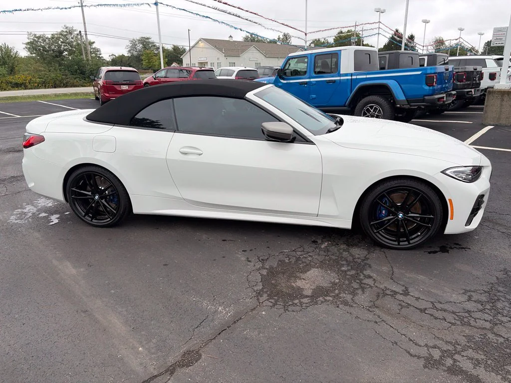 Used 2023 White BMW M440i xDrive image 34