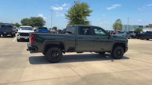 2026 Chevrolet Silverado 2500 HD LT - Photo 9