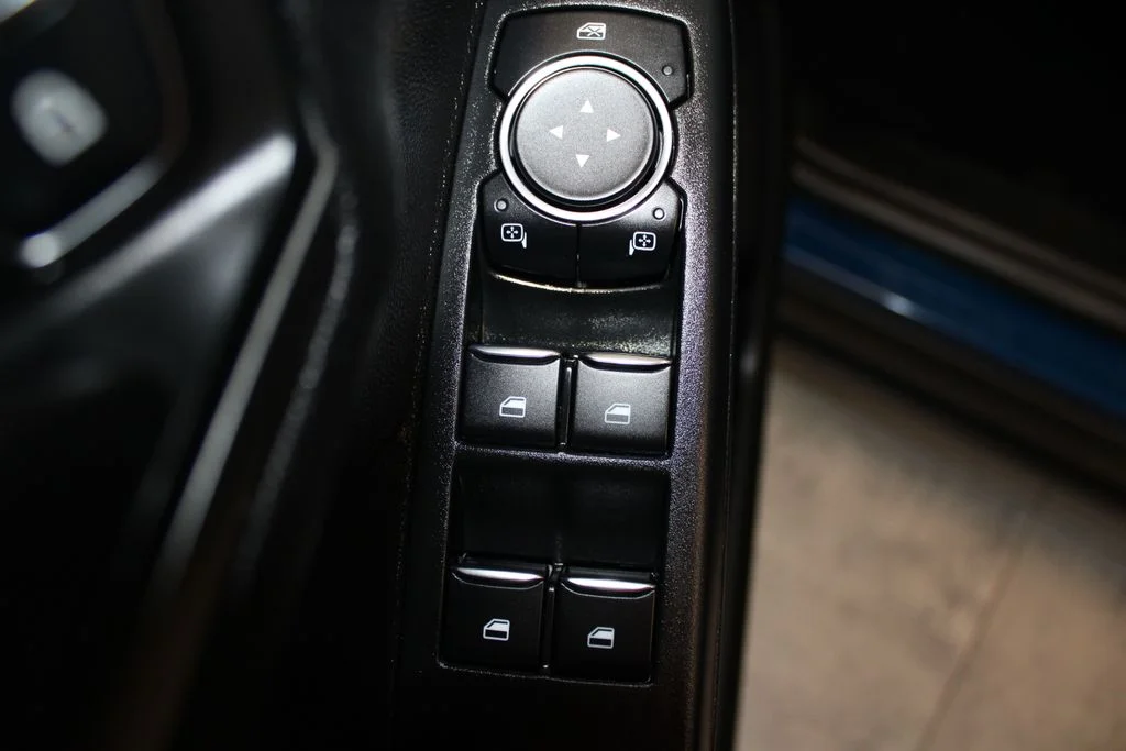 Certified Used 2023 Atlas Blue Metallic Ford Active image 14