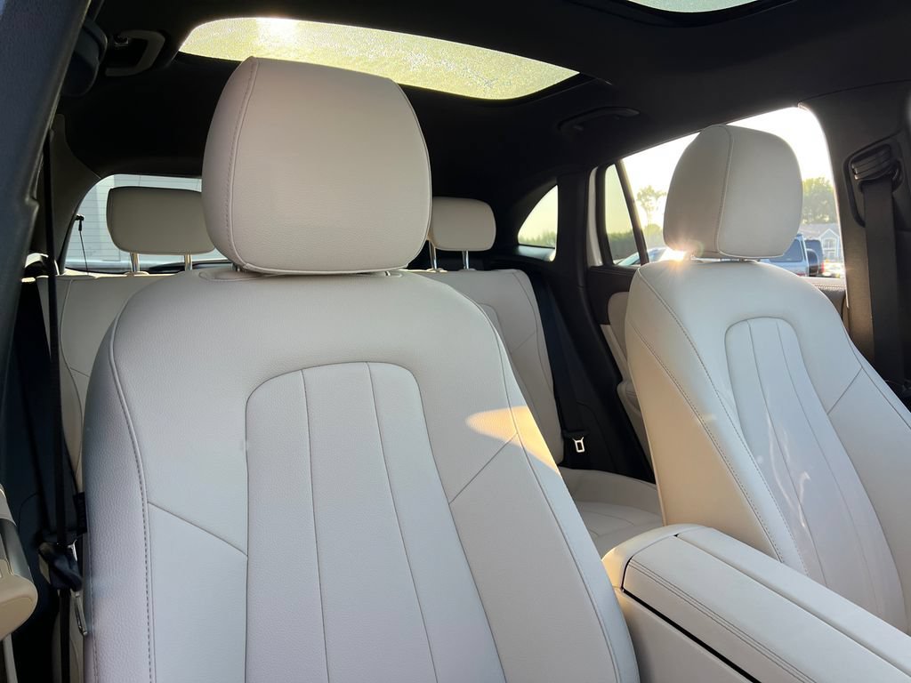 New 2026 Polar White Mercedes-Benz GLA 250 image 65