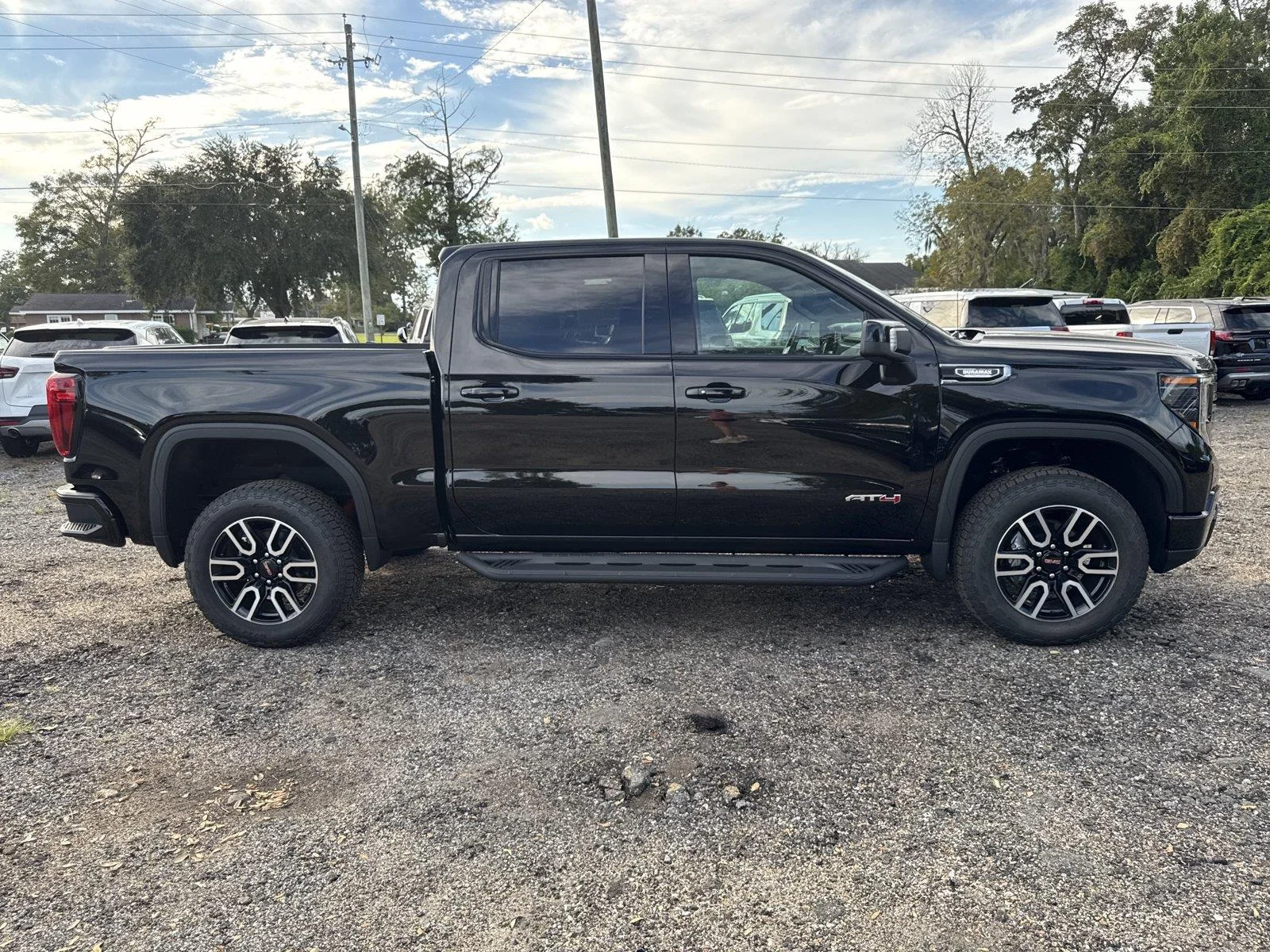 New 2026 Onyx Black GMC AT4 image 5