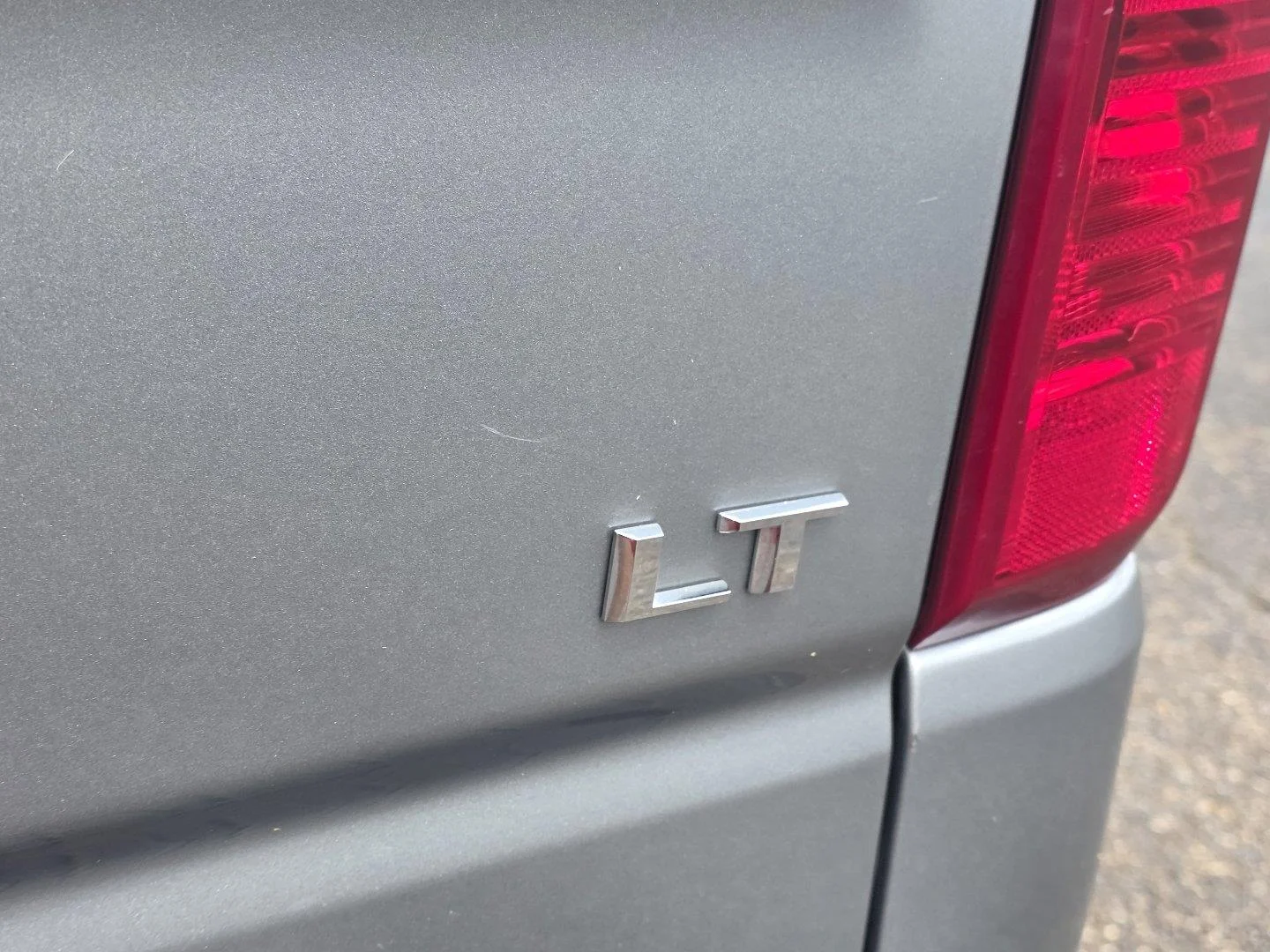 Used 2025 Sterling Gray Metallic Chevrolet LT image 30