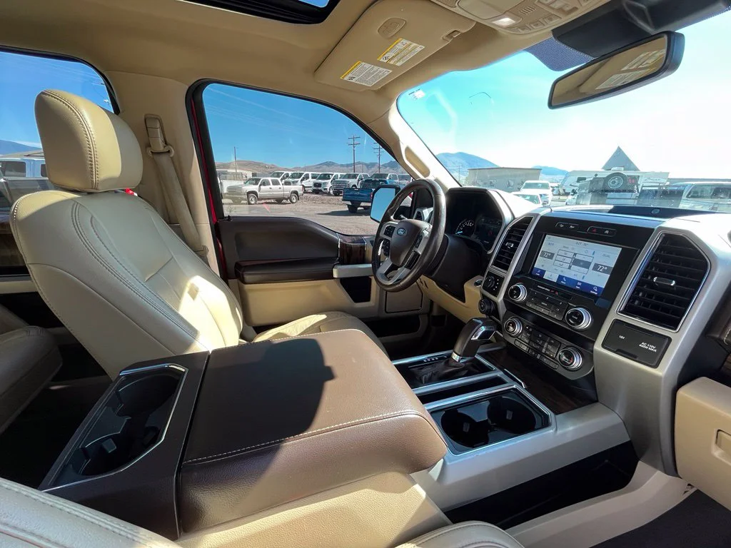 Used 2019 Red Ford Lariat image 20