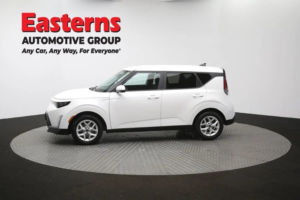 Used 2024 White Kia LX image 58