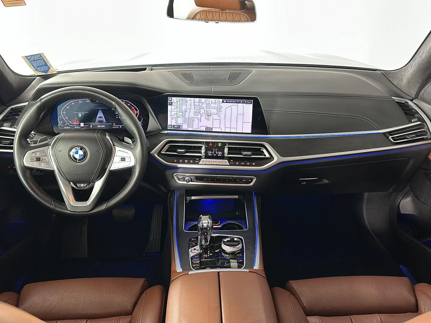 Used 2022 Dravit Grey Metallic BMW xDrive40i image 2