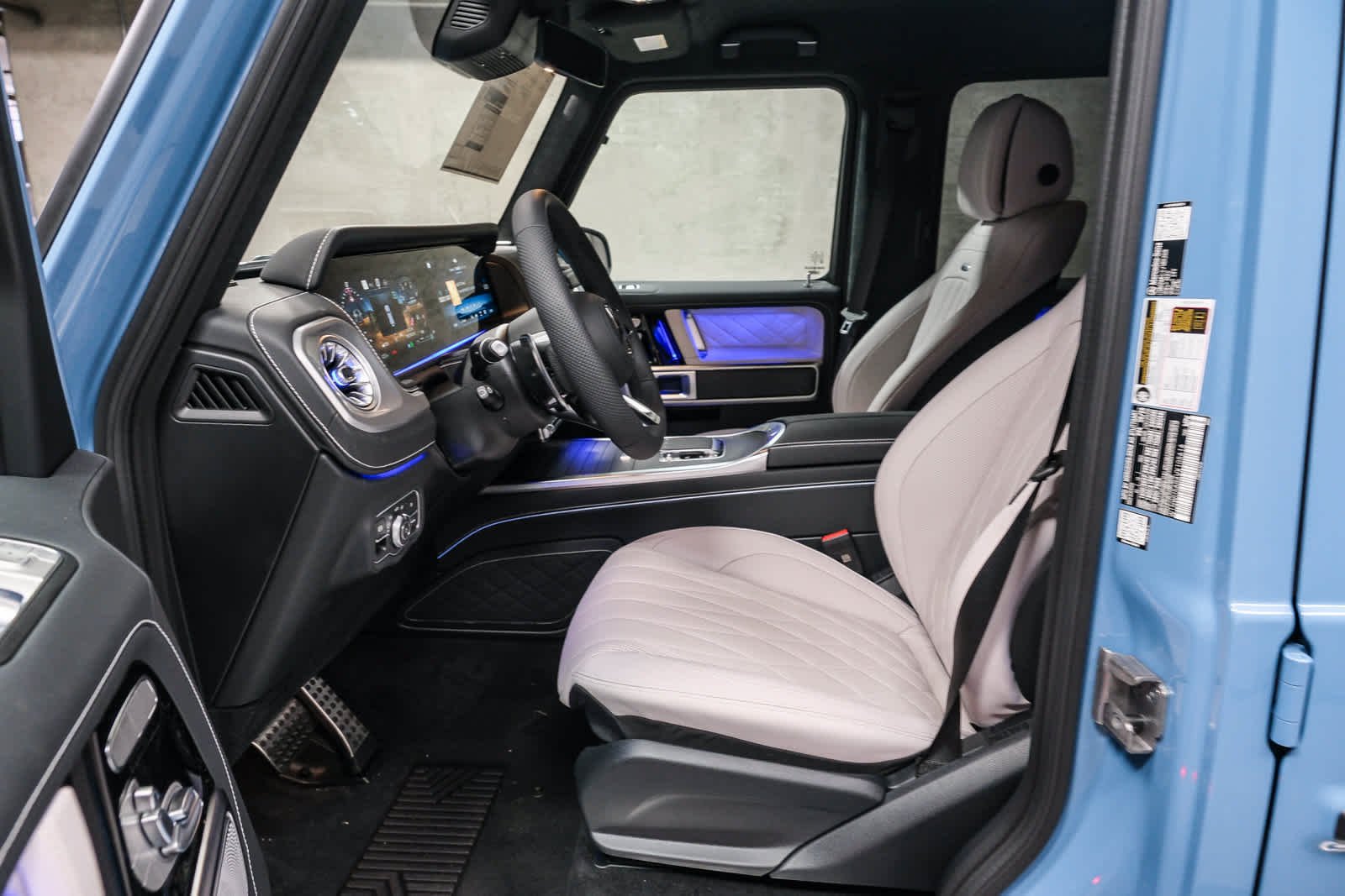 New 2027 MANUFAKTUR China Blue Mercedes-Benz AMG® G 63 SUV image 24