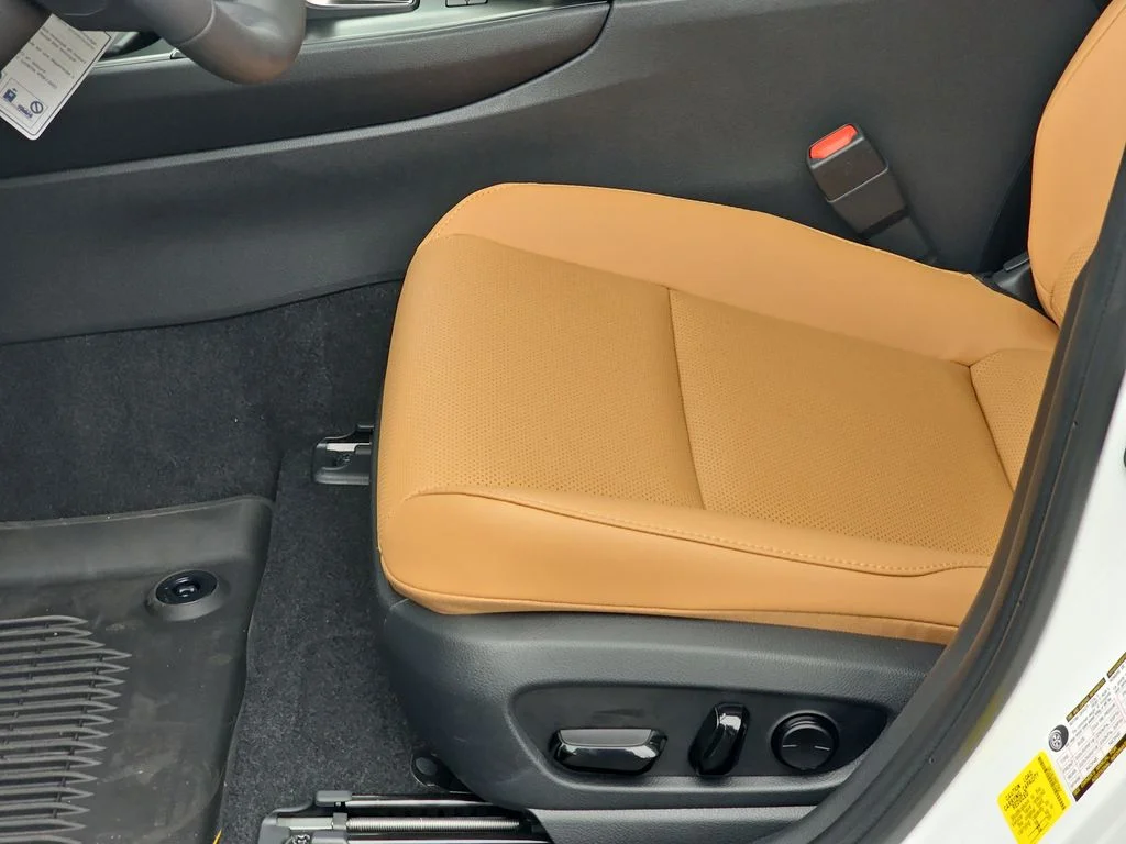 New 2026 Ultra White Lexus PREMIUM AWD image 29
