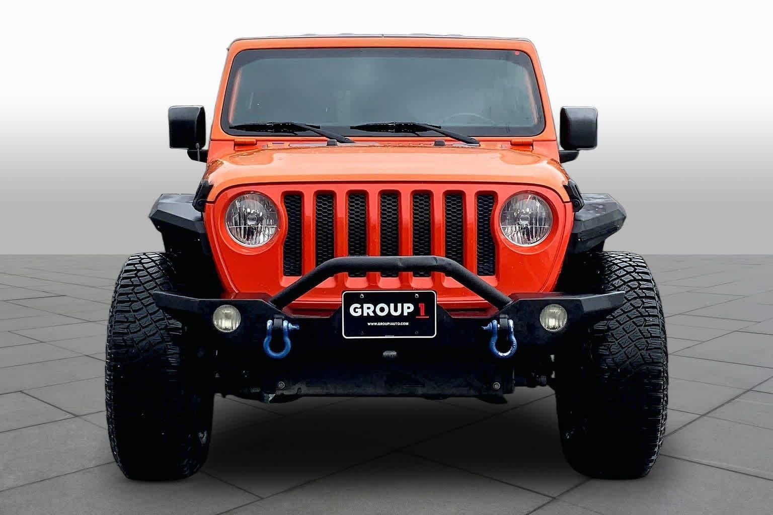 Used 2018 Punkn Metallic Clearcoat Jeep Sport S image 4