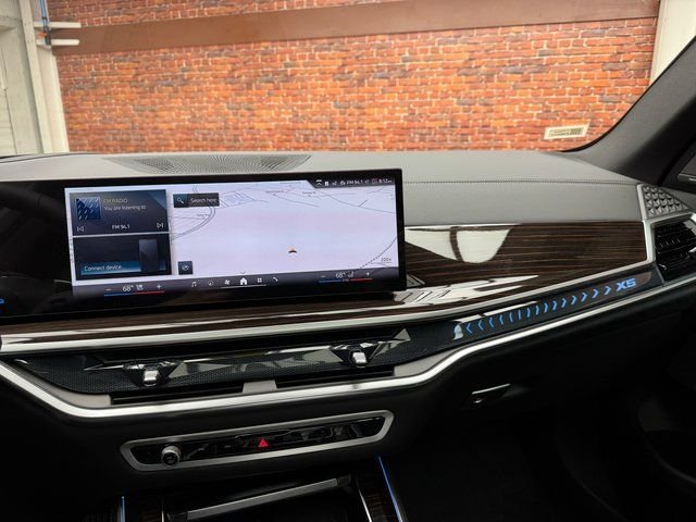 2025 BMW X5 50e - Photo 17