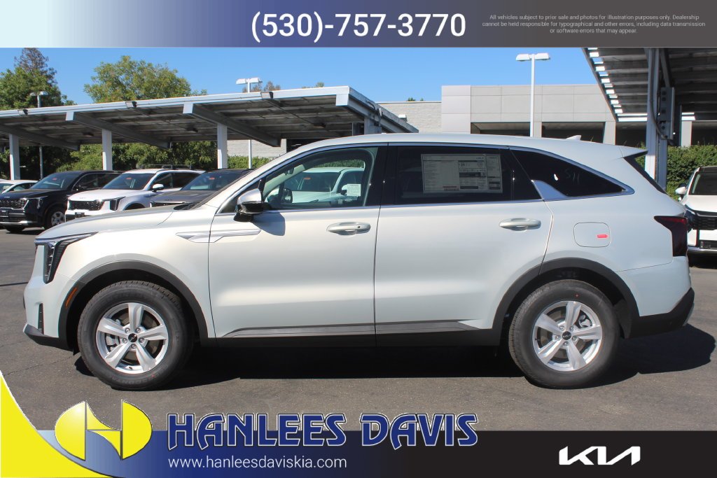 New 2026 Ivory Silver Kia LX image 2