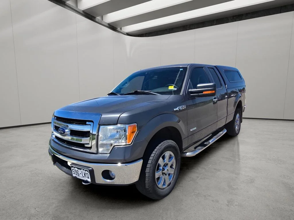 Used 2013 STERLING GRAY METALLIC Ford XLT image 2